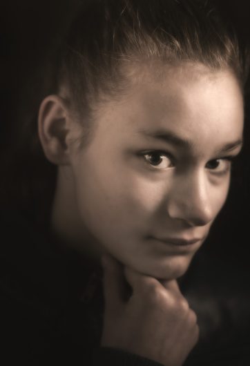 Portrait eines weiblichen Models zum Thema Modelfotografie